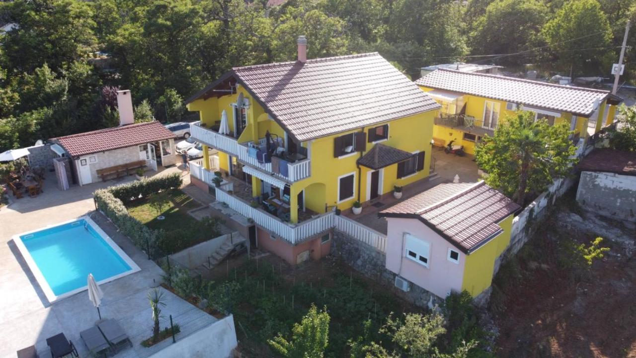 Apartments Nika With Swimming Pool And Beautiful Sea View Dobreć Exterior foto